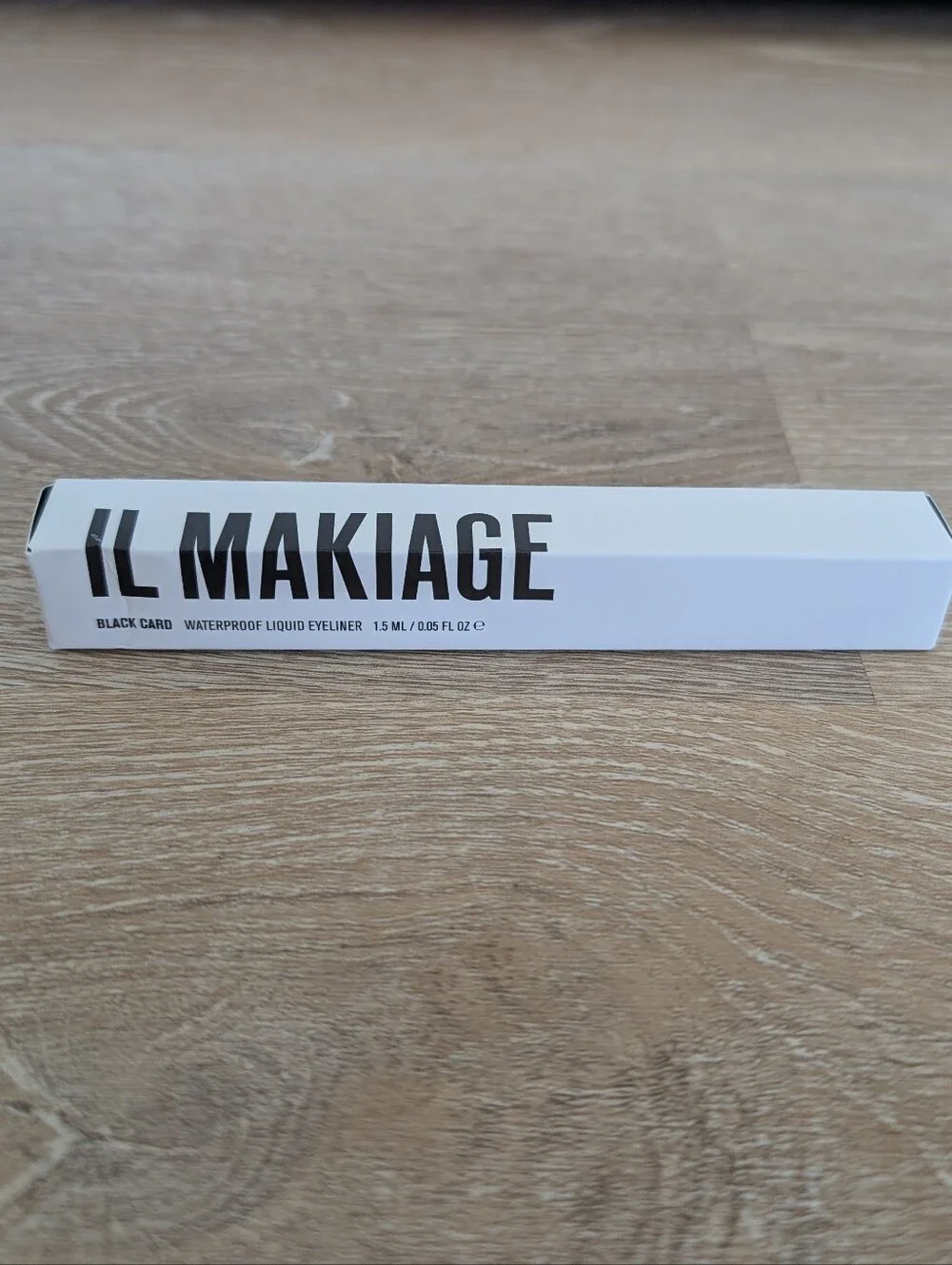 *NIB* IL MAKIAGE Black Waterproof Liquid Eyeliner